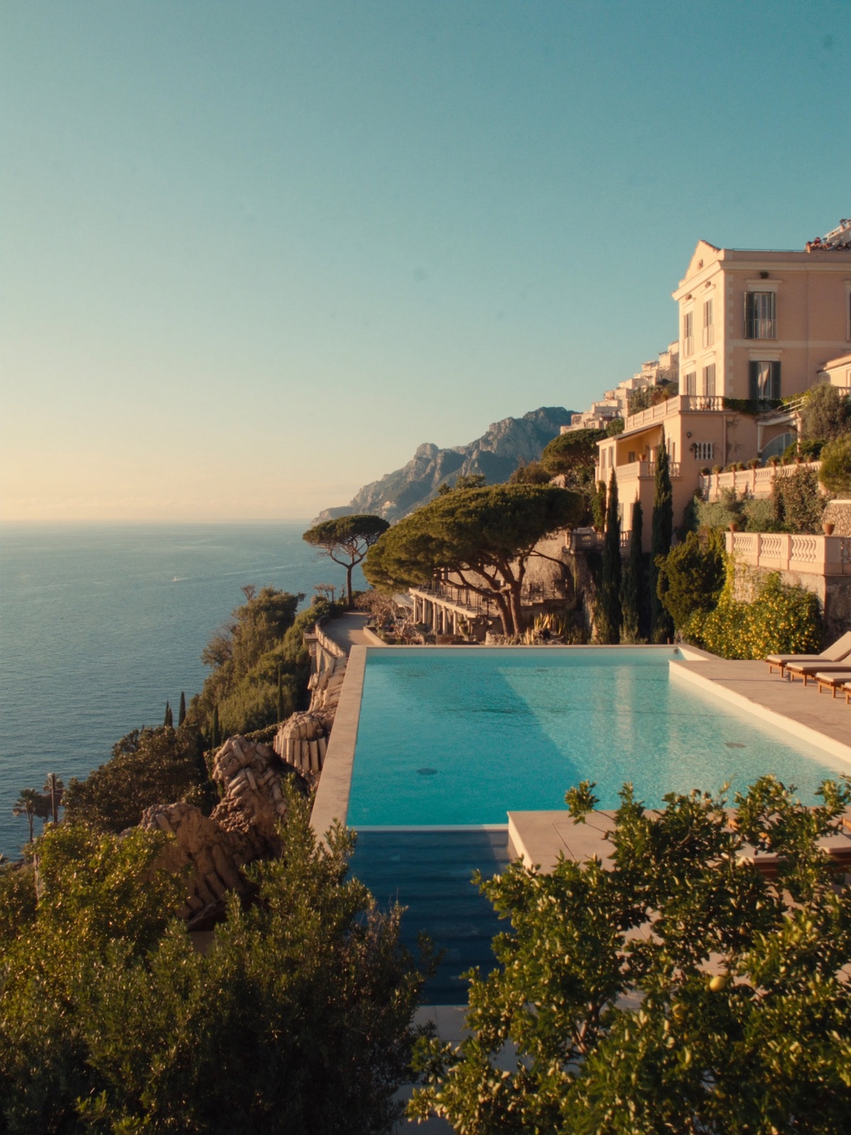Pastel villas and garden terraces above the turquoise Tyrrhenian on the Amalfi Coast